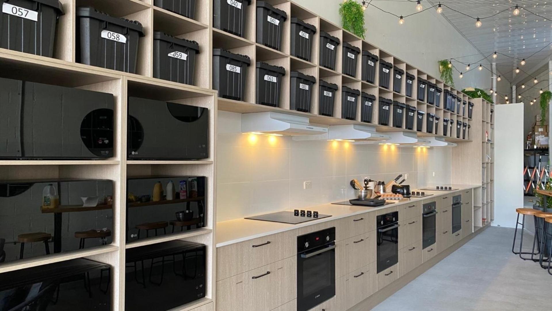 Capsuleaccom Hostel Χρυσή Ακτή Εξωτερικό φωτογραφία